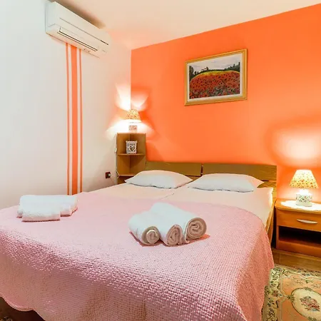 Center 3 Bedroom Apartmán Vrsar