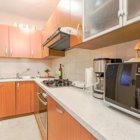 Center 3 Bedroom Apartmán *